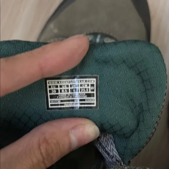 Keen Gray and Teal Hiking Boots - Picture 3 of 4